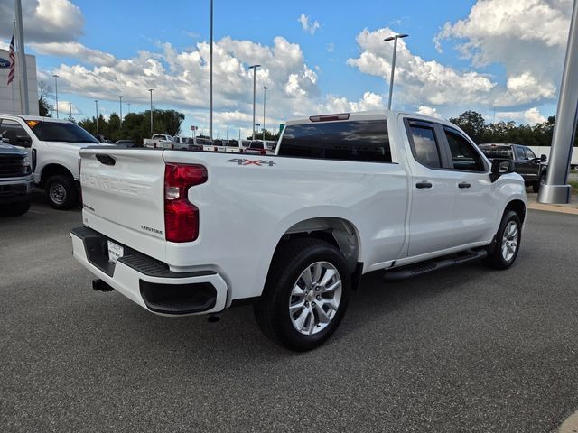 Used 2025 Chevrolet Silverado 1500 Custom w/ LPO, Dark Essentials Package AWD/4WD image 12