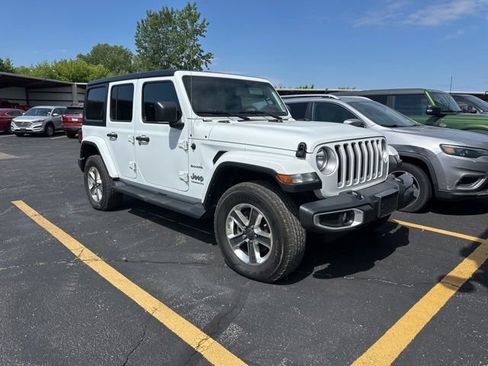 Used 2023 Jeep Wrangler Unlimited Sahara w/ Cold Weather Group AWD/4WD image 1