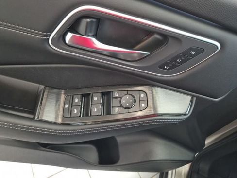 New 2026 Nissan Rogue Platinum AWD/4WD image 17