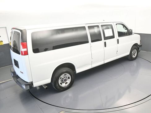 Used 2020 GMC Savana 3500 LT w/ LT Preferred Equipment Group image 45
