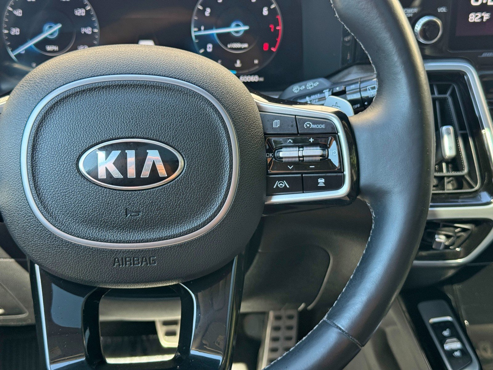 Used 2021 Kia Sorento SX Prestige AWD/4WD image 21