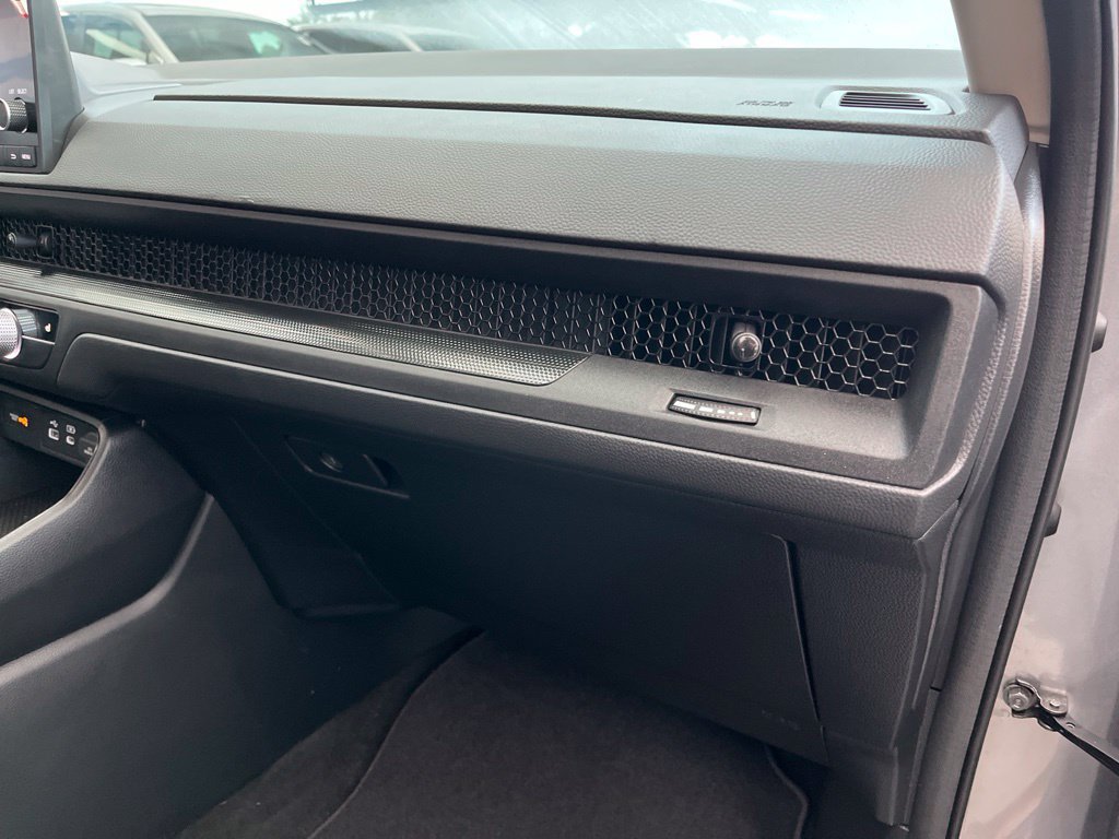 Certified 2025 Honda CR-V EX image 33