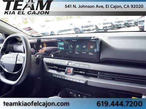 New 2026 Kia K4 LXS image 12