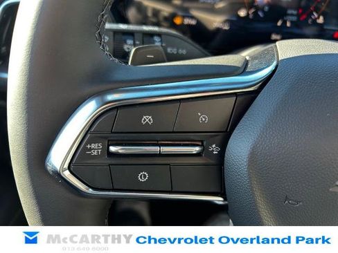 New 2026 Chevrolet Suburban Premier image 9