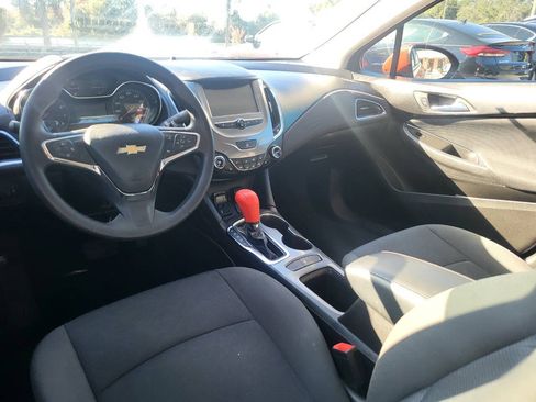 Used 2018 Chevrolet Cruze LT w/ LT Fleet Convenience Package FWD image 35