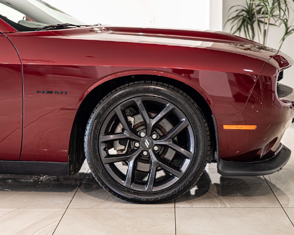Used 2021 Dodge Challenger R/T w/ Blacktop Package RWD image 10