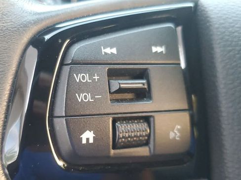 Used 2025 Honda Odyssey Sport-L image 17