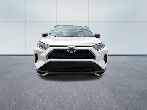 Used 2021 Toyota RAV4 XSE w/ Weather Package AWD/4WD image 3
