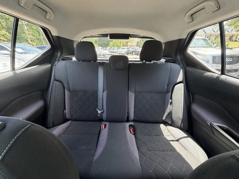 Used 2020 Nissan Kicks S FWD image 20