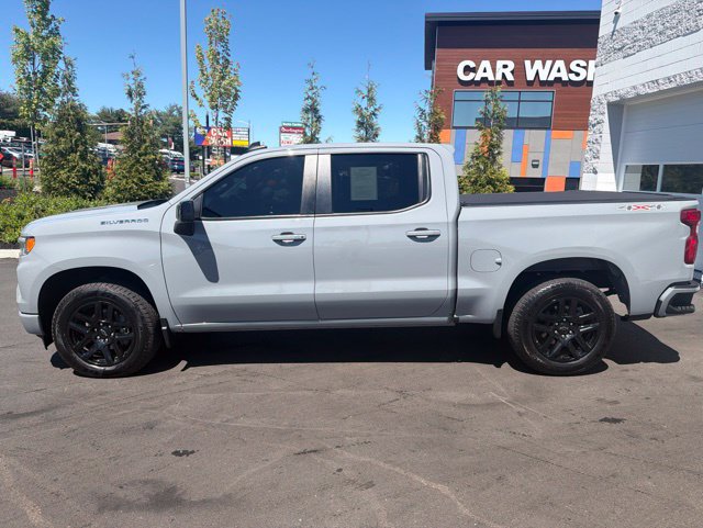 Used 2024 Chevrolet Silverado 1500 RST AWD/4WD image 3