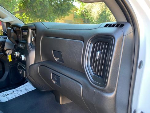 Used 2023 GMC Sierra 2500 Pro w/ Convenience Package RWD image 46