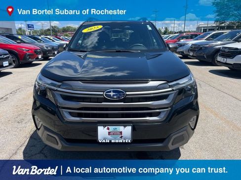 Certified 2025 Subaru Forester Limited AWD/4WD image 2