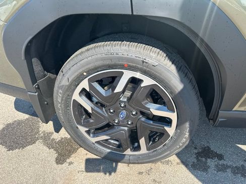 New 2026 Subaru Forester Touring AWD/4WD image 36