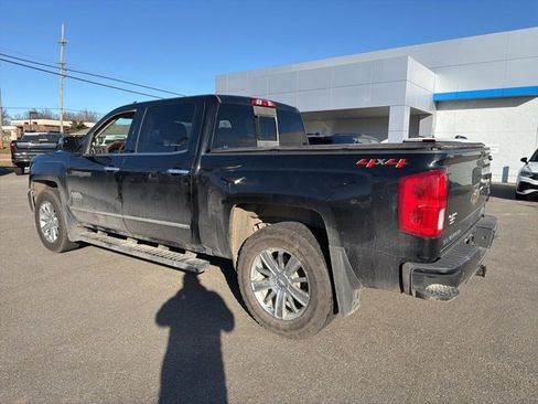 Used 2018 Chevrolet Silverado 1500 High Country image 28