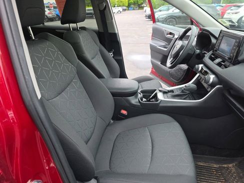 Used 2021 Toyota RAV4 XLE w/ Convenience Package AWD/4WD image 27
