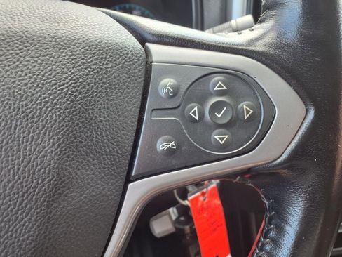Used 2022 Chevrolet Colorado LT w/ Fleet Safety Package RWD image 17