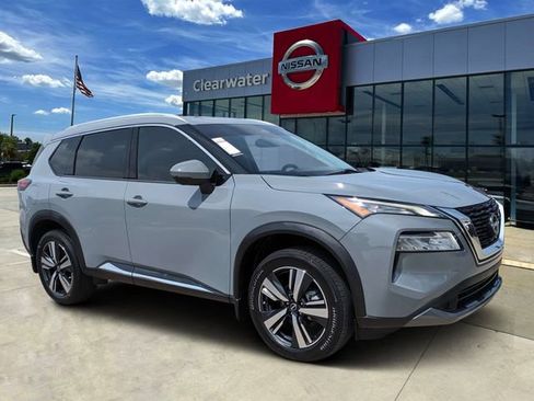 Used 2023 Nissan Rogue SL FWD image 1