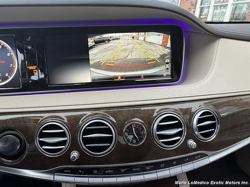 Used 2017 Mercedes-Benz S 550 4MATIC Sedan w/ Premium Package image 34