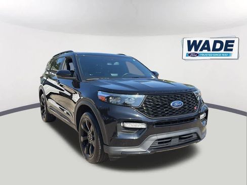 Used 2023 Ford Explorer ST w/ Equipment Group 401A AWD/4WD image 3