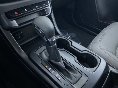 Certified 2022 Chevrolet Colorado W/T w/ WT Convenience Package image 7