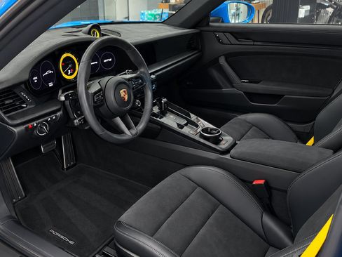 Used 2022 Porsche 911 GT3 RS image 4
