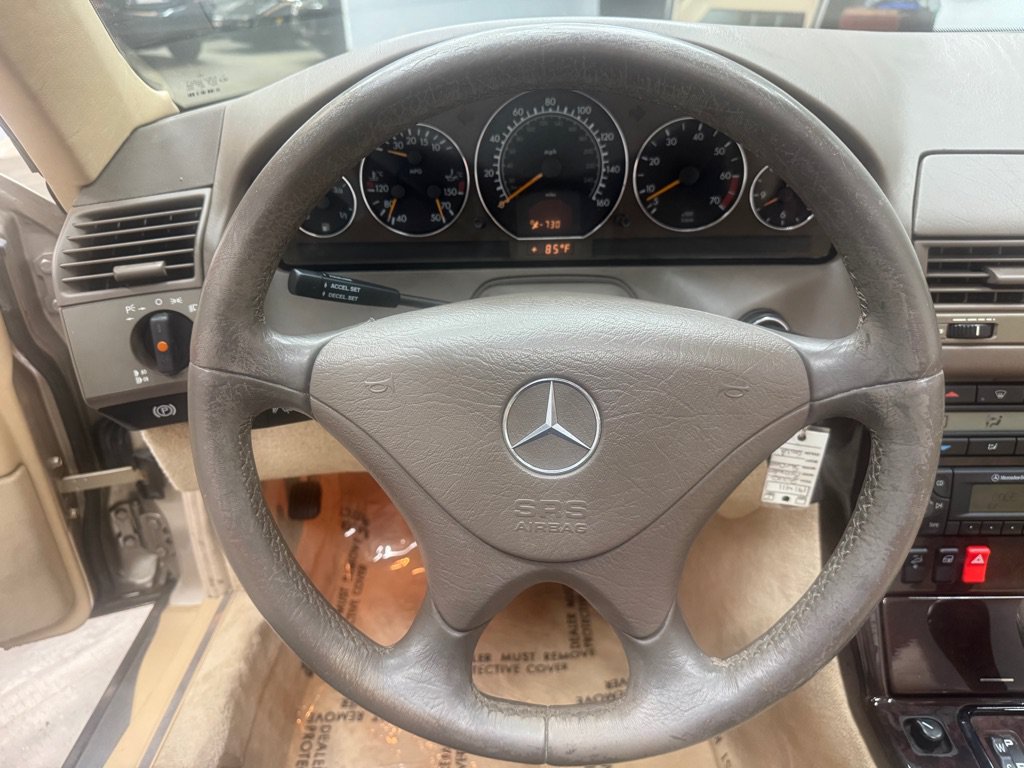 Used 2000 Mercedes-Benz SL 500 image 18