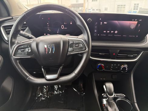 Used 2024 Buick Encore GX Sport Touring image 26