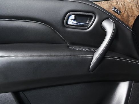 Used 2021 INFINITI QX80 Premium Select w/ All-Season Package image 6