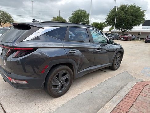 Certified 2022 Hyundai Tucson SEL w/ Convenience + Premium Package image 5