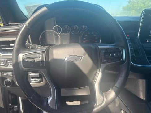 Used 2021 Chevrolet Tahoe Z71 w/ Luxury Package image 18