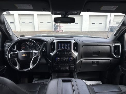 Used 2021 Chevrolet Silverado 3500 LTZ w/ LTZ Convenience Package image 18
