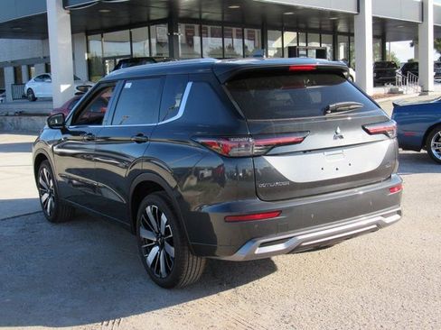 New 2026 Mitsubishi Outlander SEL FWD image 5