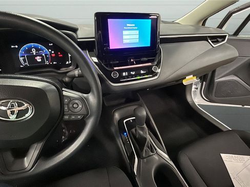 New 2026 Toyota Corolla LE image 11