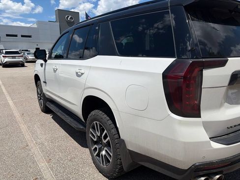 Used 2023 GMC Yukon AT4 w/ LPO, Floor Liner Package AWD/4WD image 9