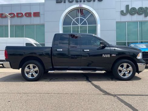 Used 2017 RAM 1500 Big Horn AWD/4WD image 4