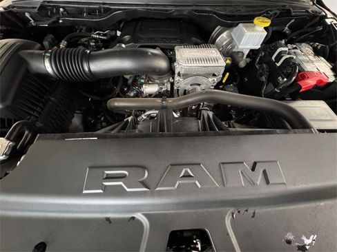 Used 2023 RAM 1500 Laramie image 6