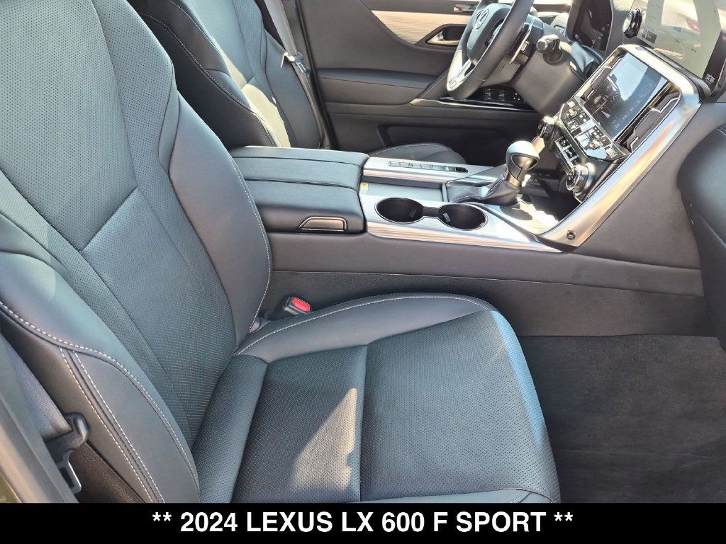 Used 2024 Lexus LX 600 F Sport AWD/4WD image 32
