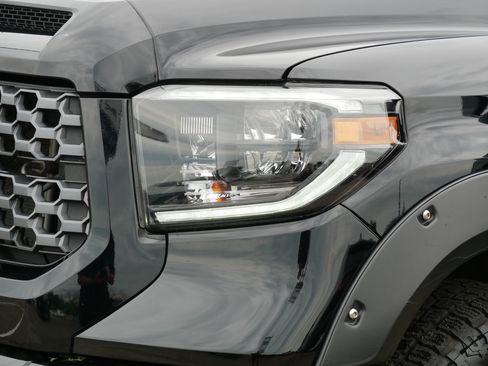 Used 2020 Toyota Tundra SR5 w/ TRD Sport Package AWD/4WD image 16
