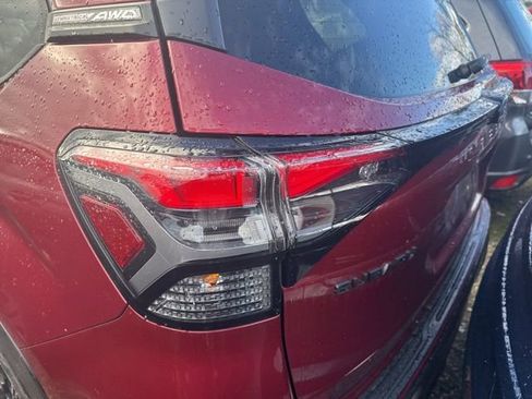 Used 2025 Subaru Forester Premium image 9