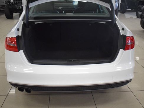 Used 2016 Audi A4 2.0T Premium image 24