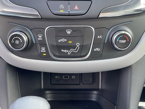 Certified 2024 Chevrolet Equinox LS w/ LS Convenience Package image 4