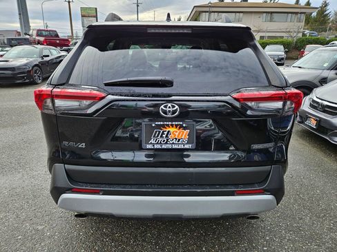 Used 2021 Toyota RAV4 Adventure image 13