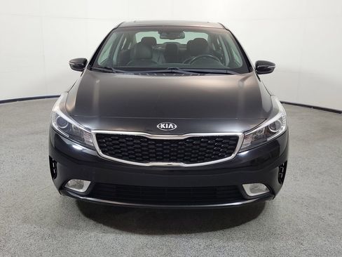 Used 2017 Kia Forte EX w/ EX Premium Plus Package FWD image 3