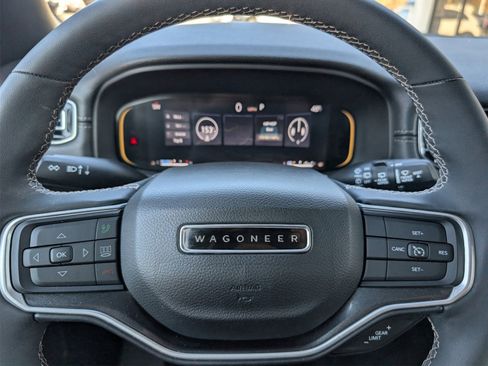 Used 2024 Jeep Wagoneer L 4WD w/ Premium Group I image 14