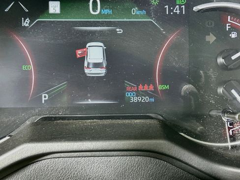 Used 2023 Toyota RAV4 XLE Premium FWD image 19