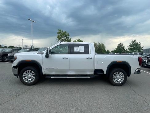 Used 2020 GMC Sierra 2500 SLT w/ SLT Premium Plus Package AWD/4WD image 4