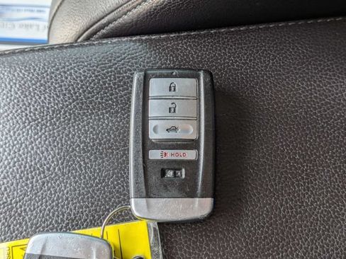Used 2019 Acura ILX FWD image 29