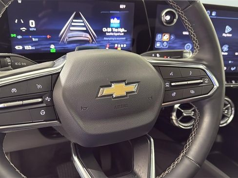 Used 2025 Chevrolet Blazer EV LT w/ Super Cruise Package image 23