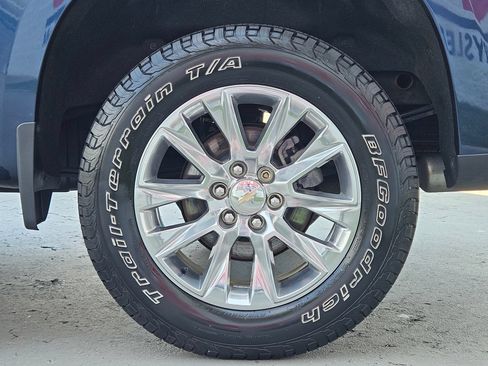 Used 2021 Chevrolet Silverado 1500 LTZ w/ LTZ Premium Package AWD/4WD image 28