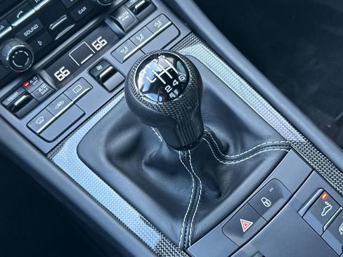 Certified 2016 Porsche 911 R image 25